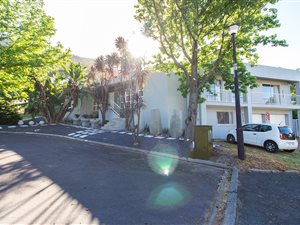 4 Bed House in Paarl