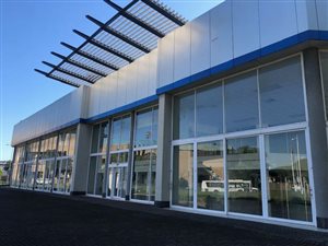 10948 m² Retail Space in Old Fort