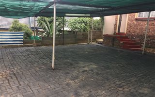 1 Bedroom Apartment in Allandale