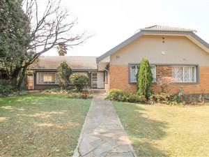 5 Bed House in Parkdene