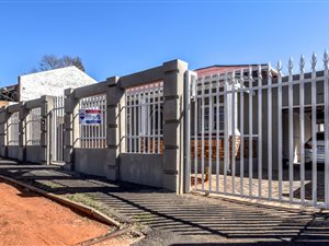 3 Bed House in Newlands