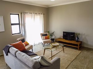 3 Bed Townhouse in Doornpoort and surrounds