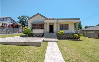 4 Bedroom House in Durban North