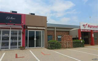 150 m² Commercial space in Highveld