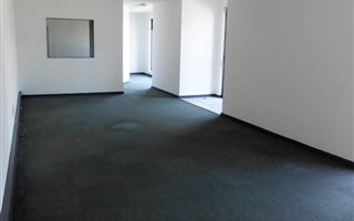 500 m² Industrial space in Allandale