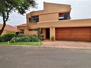 3 Bed Cluster in Lonehill