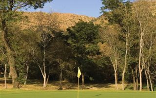 1080 m² Land available in Wigwam