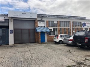 320 m² Industrial space in Paarden Eiland