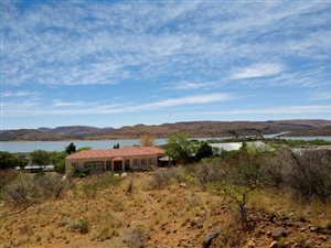 741 m² Land available in Vanderkloof