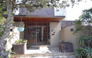 4 Bedroom House in Melkbosstrand