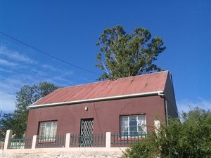 3 Bed House in Oudtshoorn Central