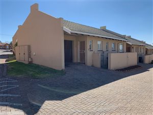 2 Bed Simplex in Grobler Park