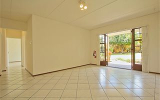 3 Bedroom Apartment in Edenglen