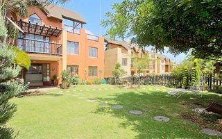 3 Bedroom Apartment in Edenglen