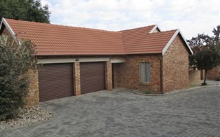 2 Bedroom Townhouse in Brooklands