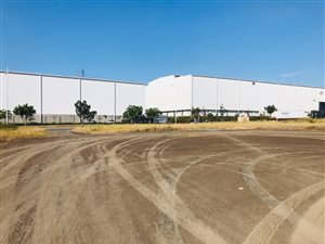 1550 m² Commercial space in Cornubia