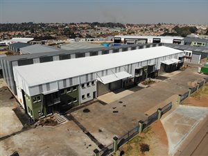 2957 m² Industrial space in Chloorkop