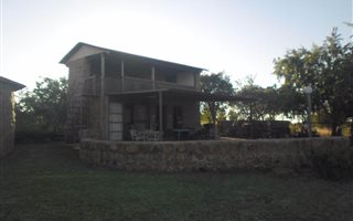 17 ha Farm in Rooiwal