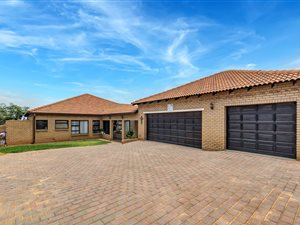 4 Bed House in Kungwini Country Estate