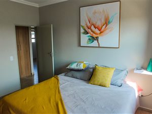 3 Bed Townhouse in Doornpoort and surrounds