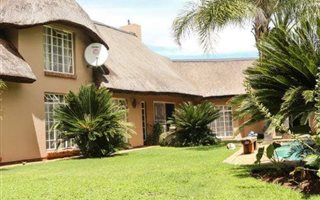 4 Bedroom House in Wilkoppies