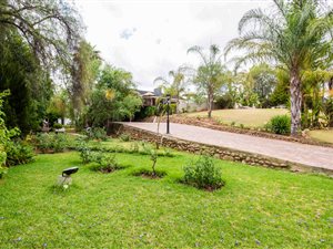 450 m² Commercial space in Oudtshoorn
