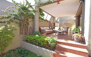 4 Bedroom Cluster in Cedar Lakes