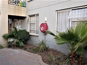 2 Bed Townhouse in Verwoerdpark
