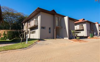 3 Bedroom Townhouse in Hilltop Estate