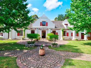 5.4 ha Farm in Harkerville