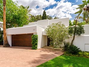 4 Bed Cluster in River Club