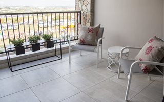 3 Bedroom Apartment in Waterfall Estate