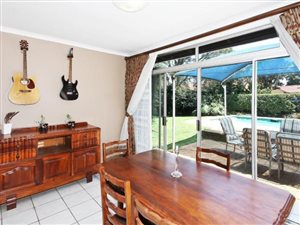 4 Bed House in Lombardy East