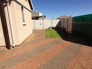 3 Bed House in Leopards Rest Security Estate