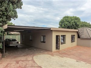 4 Bed House in Wierda Park