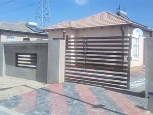 2 Bed House in Kirkney