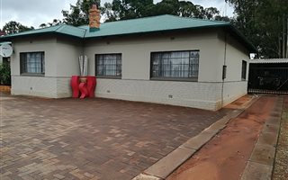 4 Bedroom House in Anzac