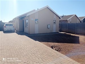 2 Bed House in Sky City