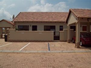 1 Bed Townhouse in Rynfield
