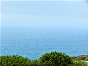 980 m² Land available in Village On Sea