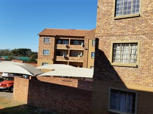 2 Bed Apartment in Clarina