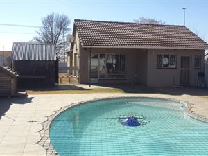 4 Bed House in Modder East