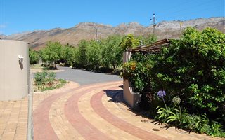 7 Bedroom House in Gordons Bay Central
