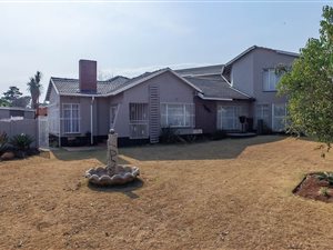 3 Bedroom House in Elspark