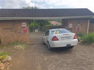 3 Bed Simplex in Uvongo