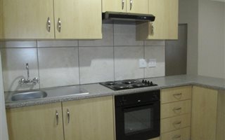 2 Bedroom Apartment in Arboretum