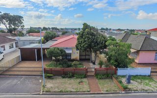 3 Bedroom House in Welcome Estate