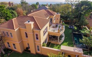 4 Bedroom Cluster in Bryanston East