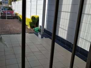 1 Bed Garden Cottage in Montgomery Park