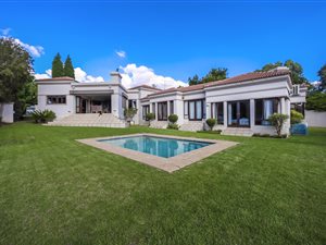 5 Bed House in Dainfern Ridge